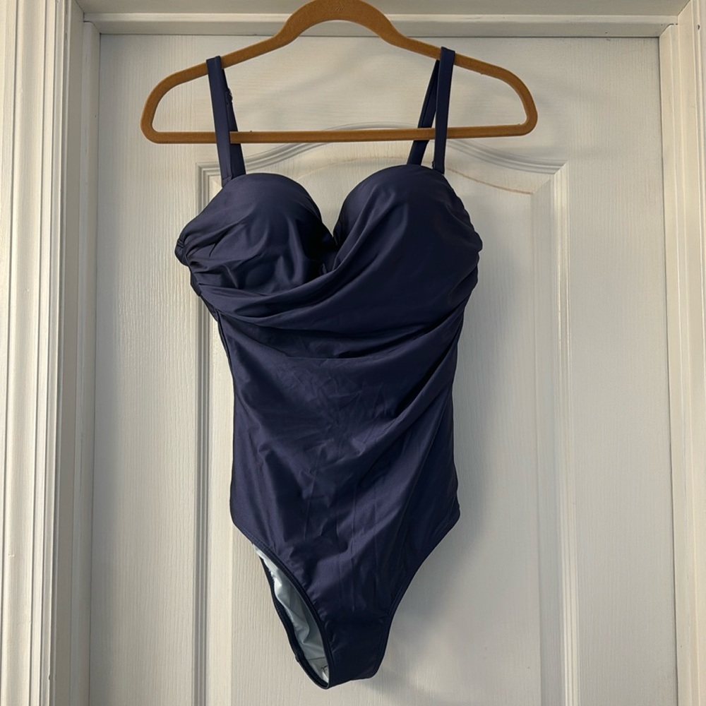 Cupshe Tummy-Control One Piece Swimsuit